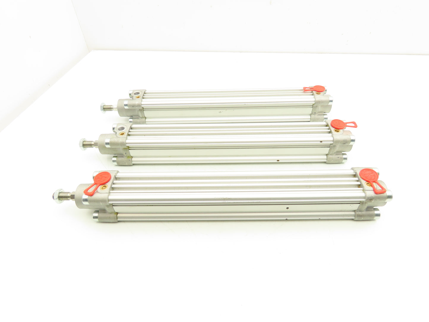 Aventics R480049643 Pneumatic Air Cylinder 32mm Bore 230mm Stroke Lot of 3