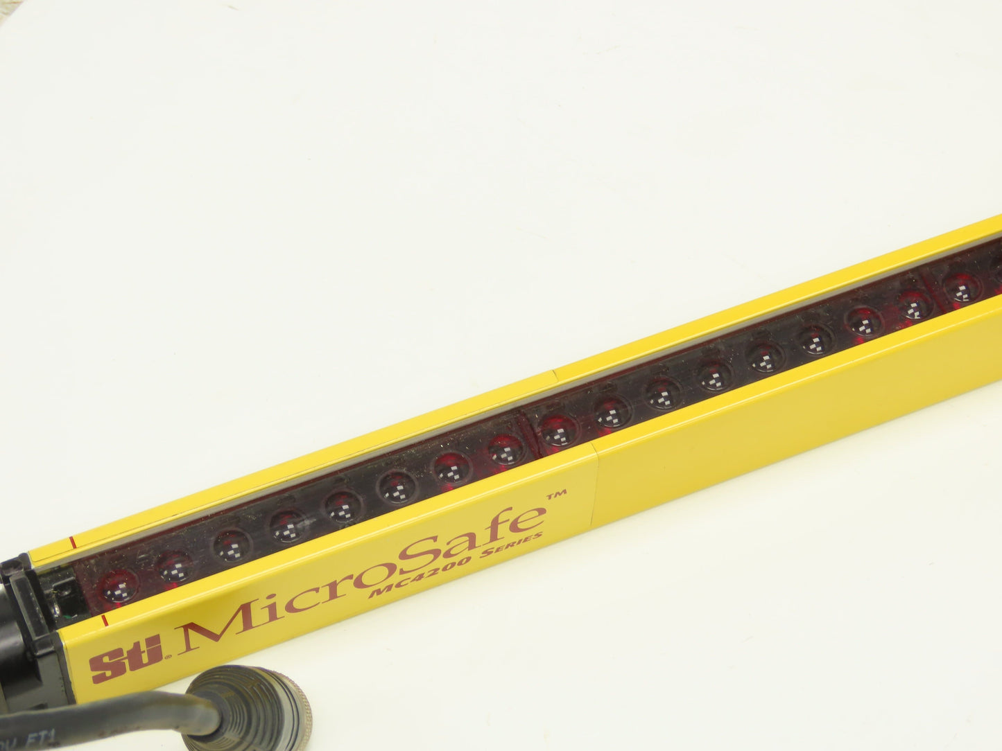 STI MC4248XE Microsafe MC4200 Safety Light Curtain Transmitter 1219mm 48"L