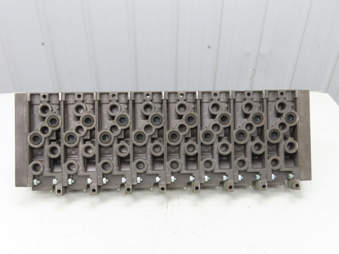 Numatics 8-Station FlexiBlok Manifold 5/2 Pneumatic Solenoid Valves 35JPR4150