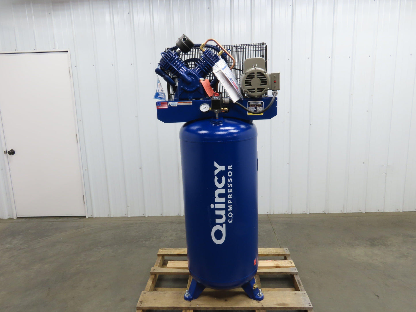 Quincy 2V41C60VC QT-54 Pro Air Compressor 5HP 60 Gal 15.2CFM Two-Stage 230V 1Ph