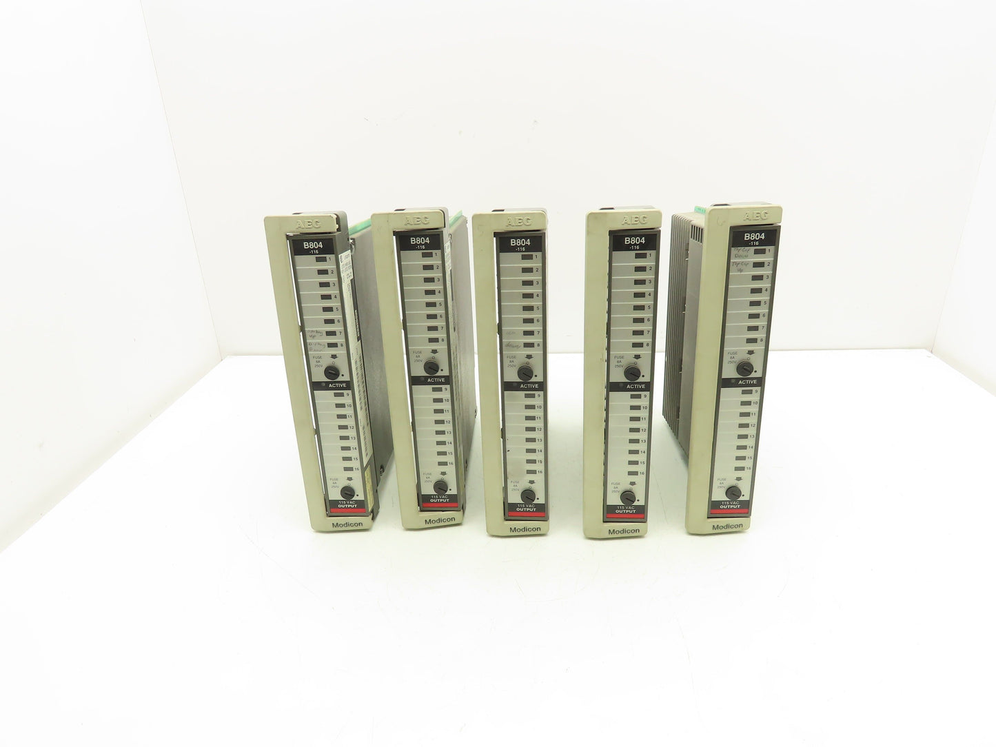 Modicon AEG AS-B804-116 Output Module 115VAC 16 Point Lot Of 5