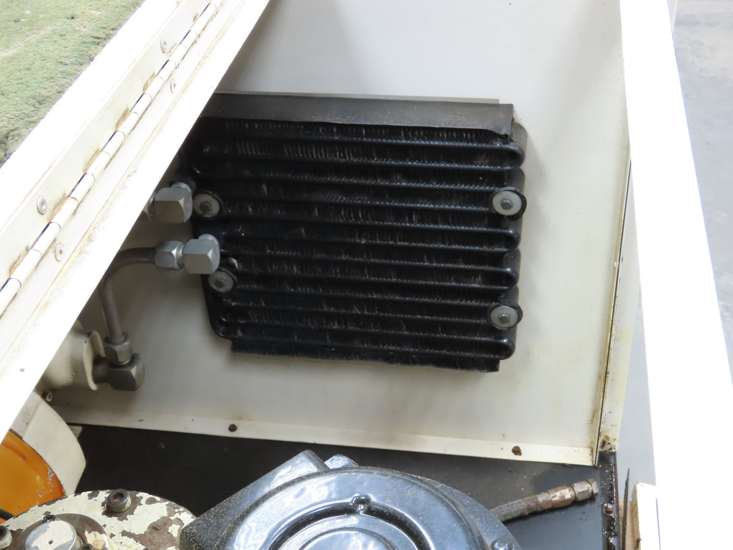 Ingersoll Rand SSR-EP25U Rotary Screw Air Compressor 92 CFM 125PSI 25HP 460V 3Ph